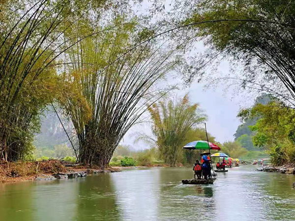 国产AV麻豆美艳房东苏语棠厂家2天2夜阳朔自驾游心得